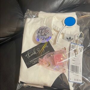 Adidas White T-Shirt Large NWT gift 🎁 included
